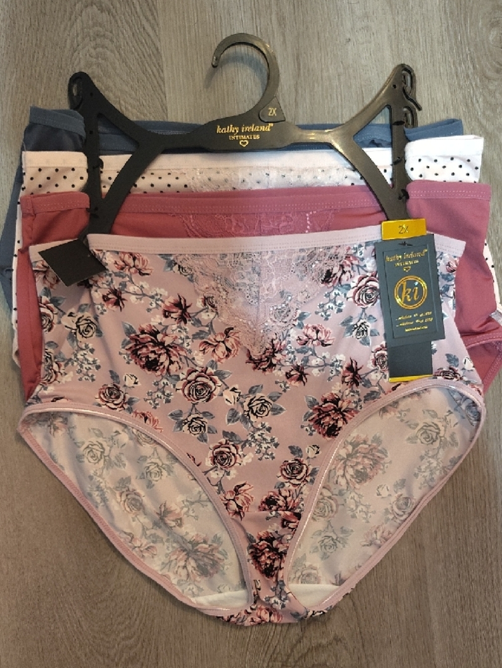 🆕kathy ireland Floral Cotton Briefs in Pink and Rose